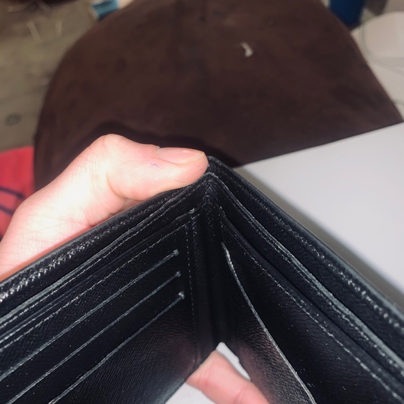 Louis Vuitton Portefeuille Marco Black Epi Wallet - Picture 9 of 10